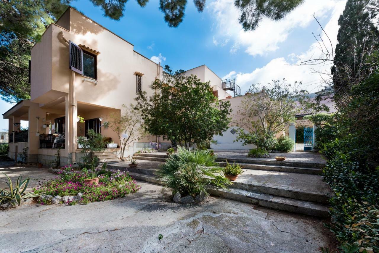B&B Villa Il Carrubo San Vito Lo Capo Exterior photo
